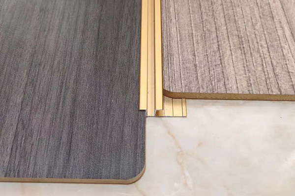 �ȵ�װ��Ϊ������ľ������ô��ǽ